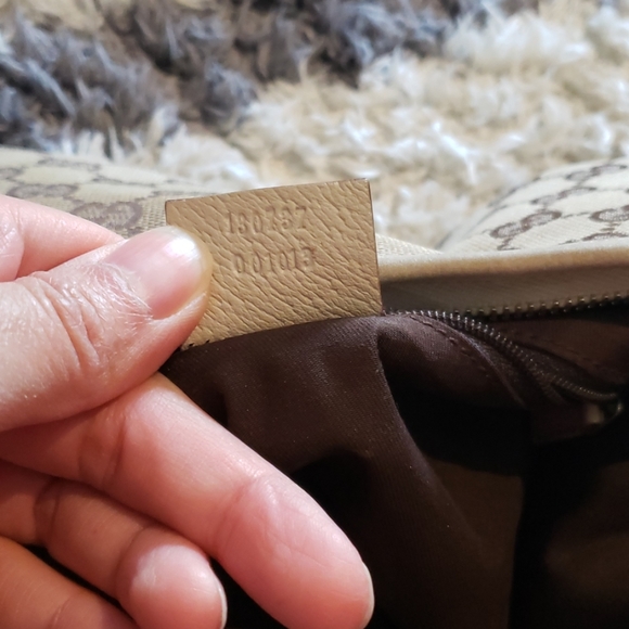 Authentic Gucci tote - Picture 6 of 8